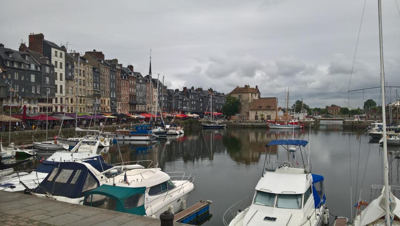 Appartement Le Louis Dort Au Calme เอคโมวิลล์ ภายนอก รูปภาพ